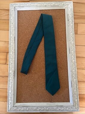 Classic Men's Solid Teal Tie - Stylish Formal Accessory